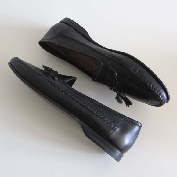 new SANTONI blk toe medallion tassel loafers 11 B shoes Italy